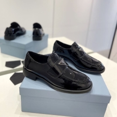 Prada Business Shoes